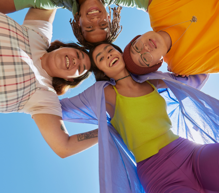 ¿Qué pueden hacer las empresas para mejorar la salud mental y el equilibro entre trabajo y vida personal de sus empleados?